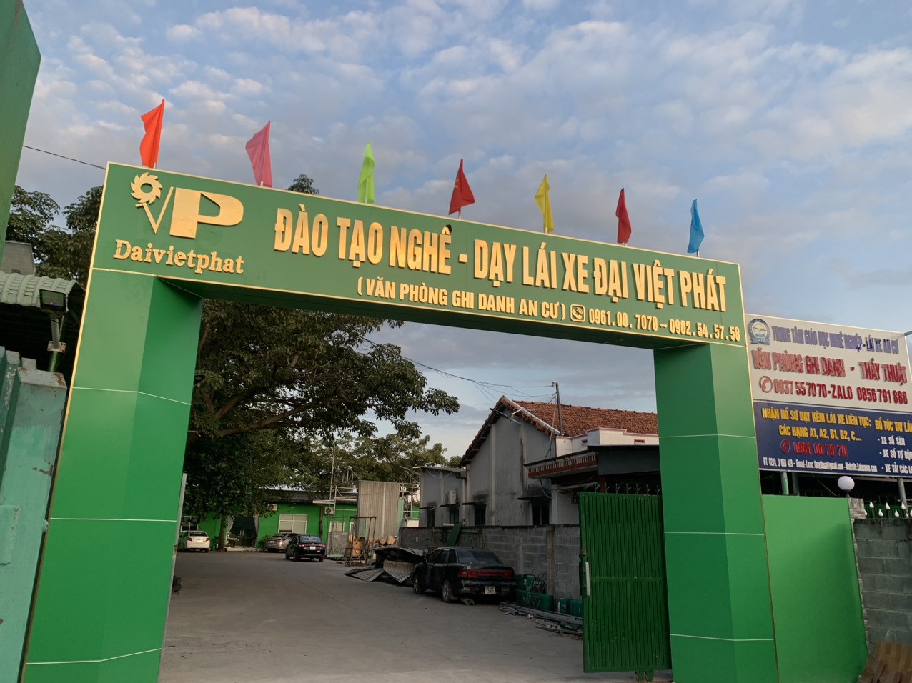 Van Phong Day lai xe o to Thu Dau Mot Ben Cat Bau Bang Tan Uyen Dau tieng Thuan An Binh Duong A1 A2 B1 B2 C D E 3