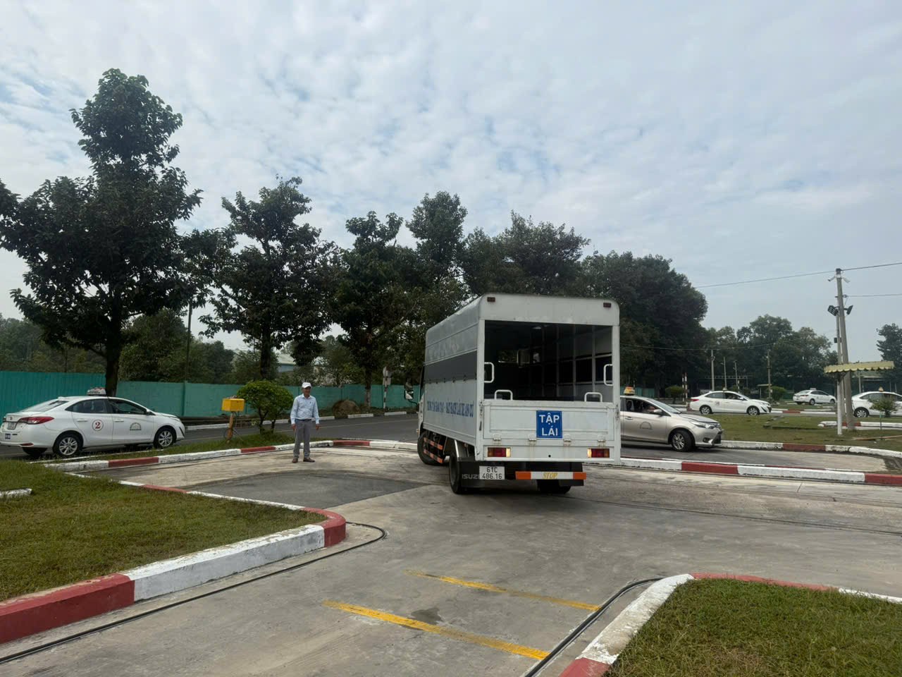 Học lái xe tải C1 dễ đậu không